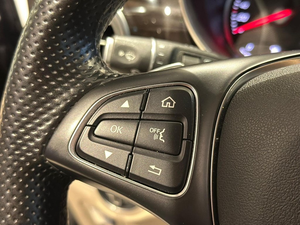 Foto 19 MERCEDES-BENZ V 250 d 4MATIC AMG | 7G-Tronic | 2018 | 156.812 km
