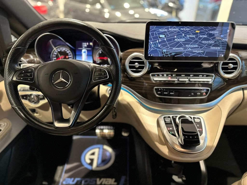 Foto 28 MERCEDES-BENZ V 250 d 4MATIC AMG | 7G-Tronic | 2018 | 156.812 km
