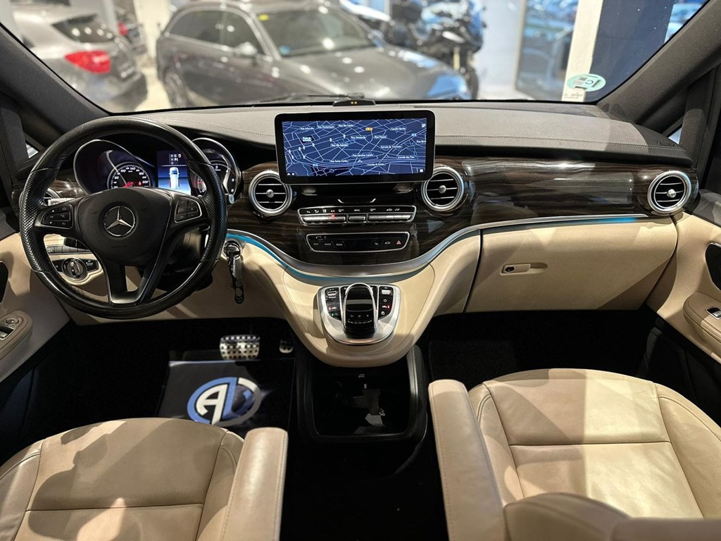 Foto 29 MERCEDES-BENZ V 250 d 4MATIC AMG | 7G-Tronic | 2018 | 156.812 km
