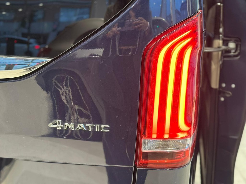 Foto 34 MERCEDES-BENZ V 250 d 4MATIC AMG | 7G-Tronic | 2018 | 156.812 km