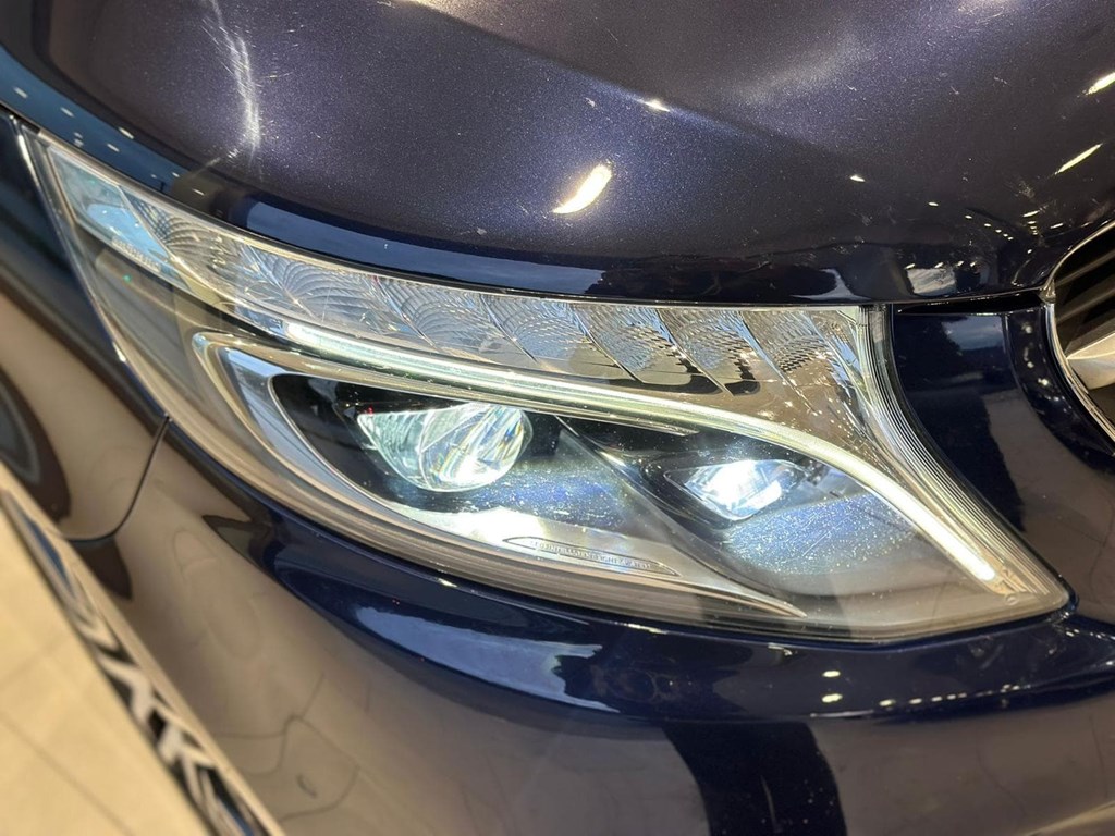 Foto 42 MERCEDES-BENZ V 250 d 4MATIC AMG | 7G-Tronic | 2018 | 156.812 km