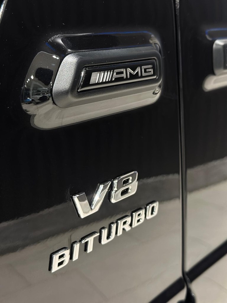 Foto 10  MERCEDES  Full Black 4.8 V8 BITURBO 585CV 