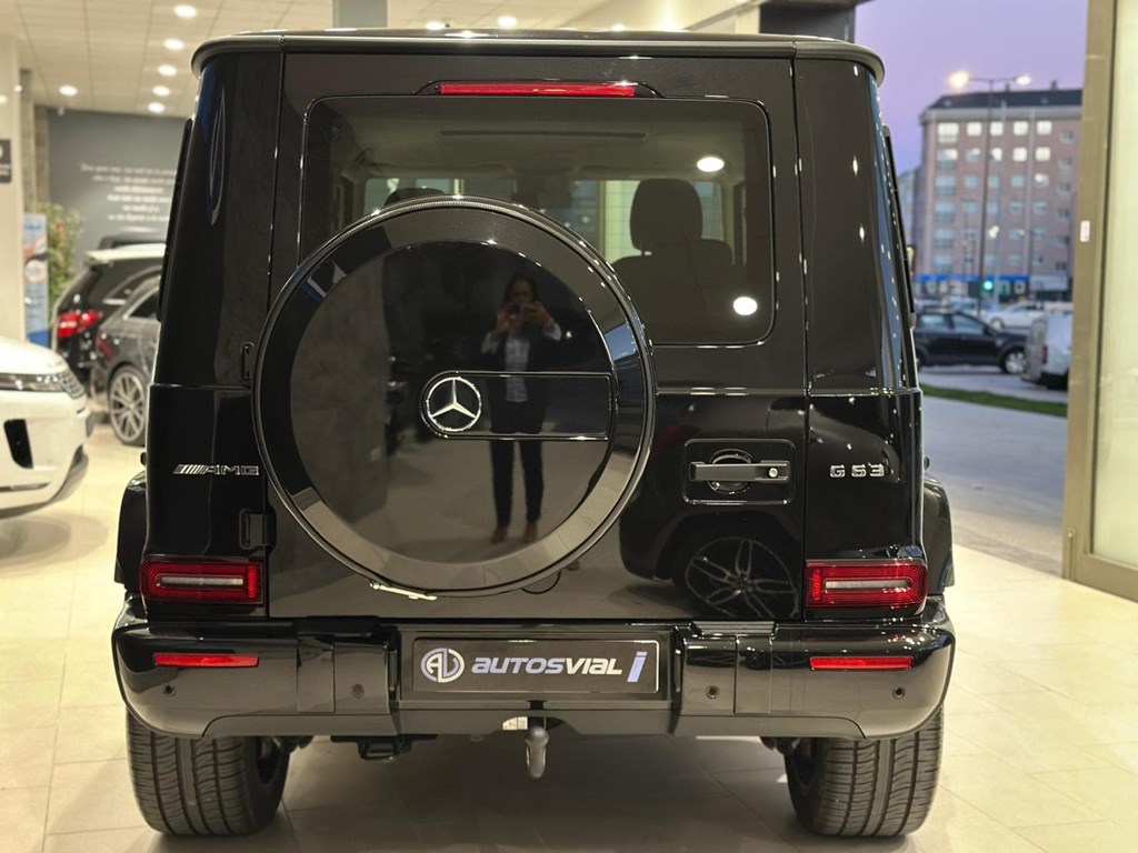 Foto 6  MERCEDES  Full Black 4.8 V8 BITURBO 585CV 