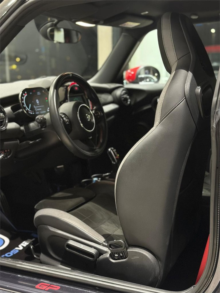 Foto 24 MINI John Cooper Works GP