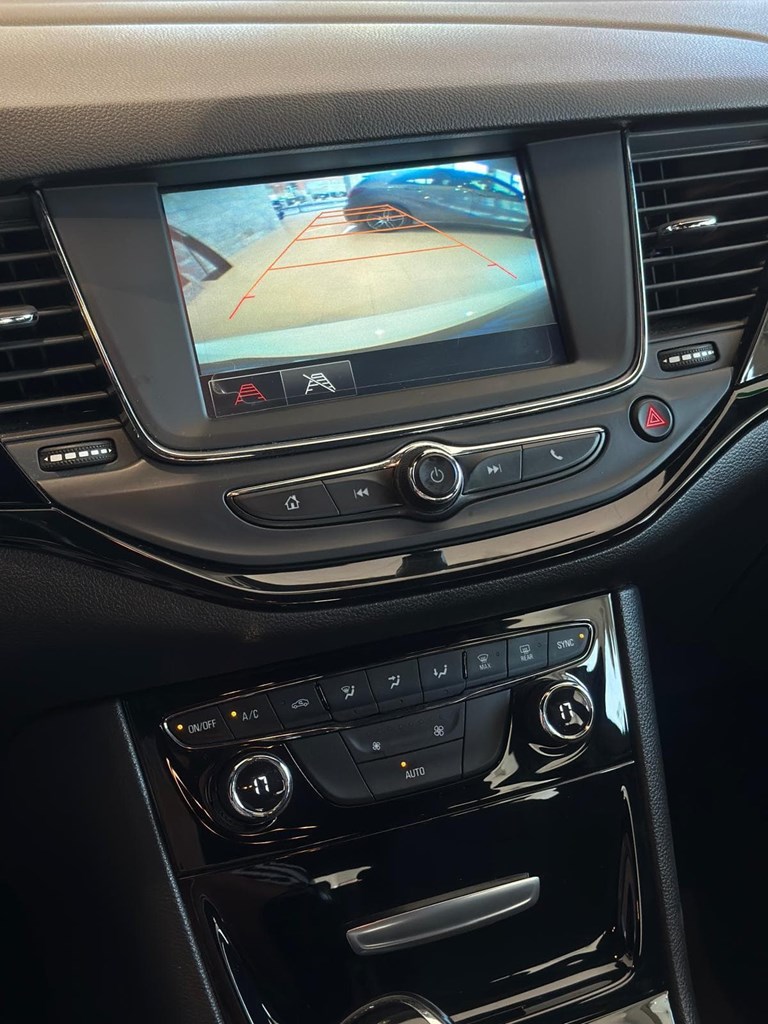 Foto 10 OPEL Astra 1.6 CDTi SS Business ST