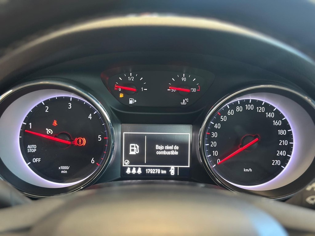 Foto 9 OPEL Astra 1.6 CDTi SS Business ST