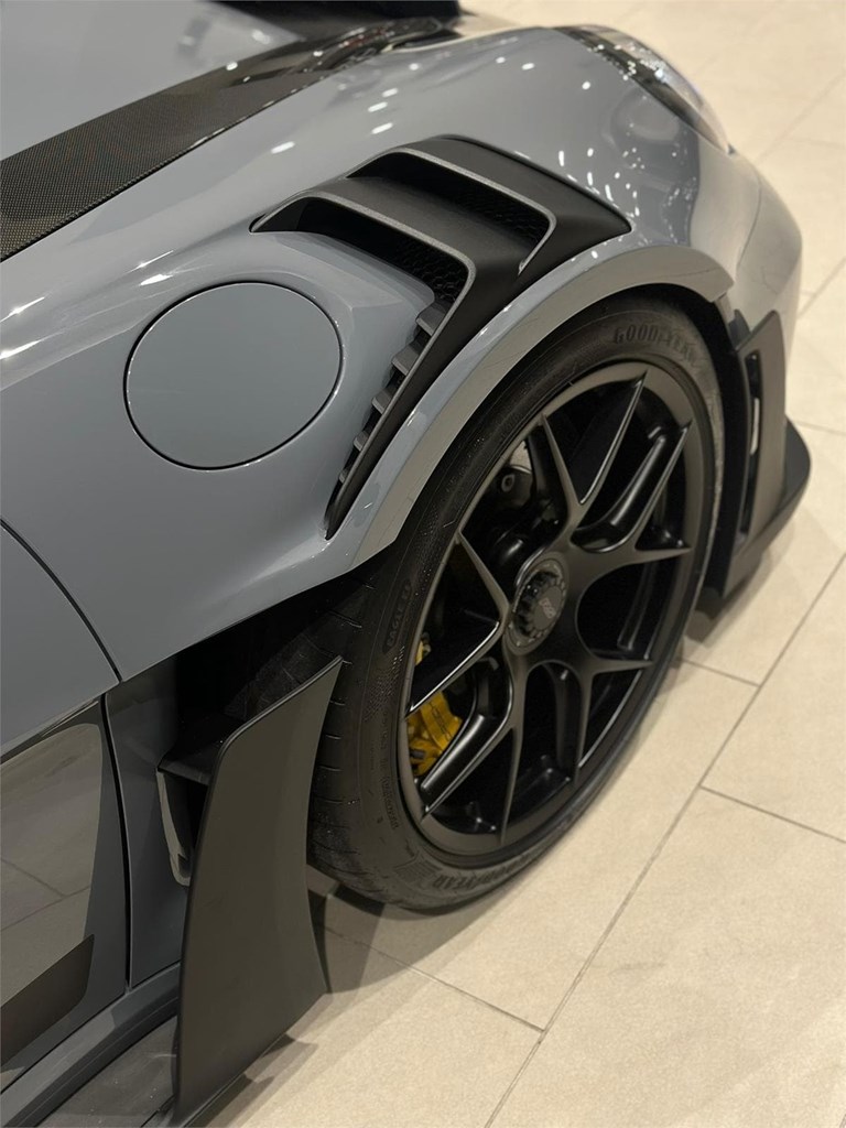 Foto 11 PORSCHE 911 GT3 RS 2025