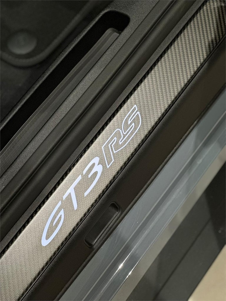 Foto 36 PORSCHE 911 GT3 RS 2025