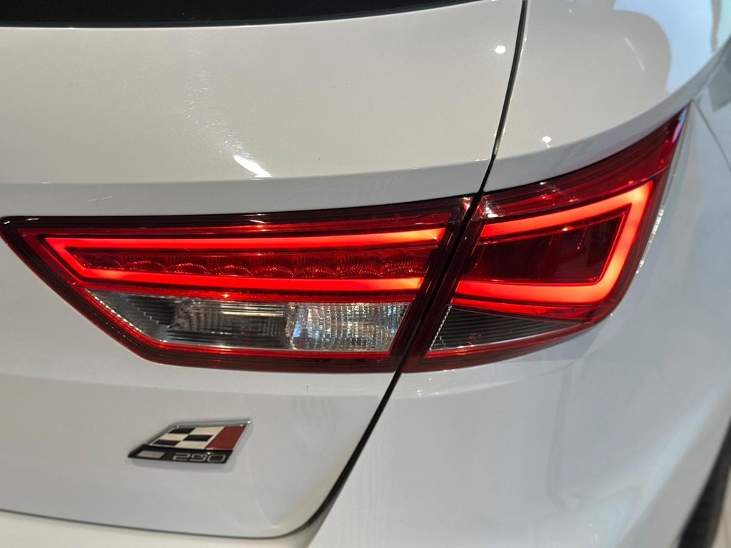 Foto 10 SEAT León ST CUPRA 2.0 TSI 290 DSG