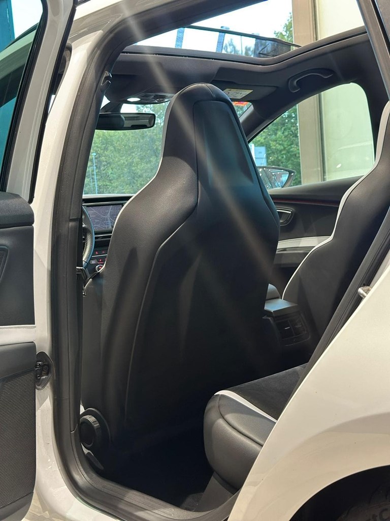 Foto 31 SEAT León ST CUPRA 2.0 TSI 290 DSG