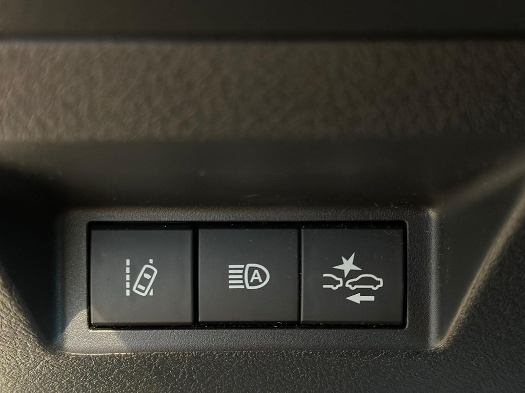 Foto 14 TOYOTA Yaris 1.5 125 SEdition