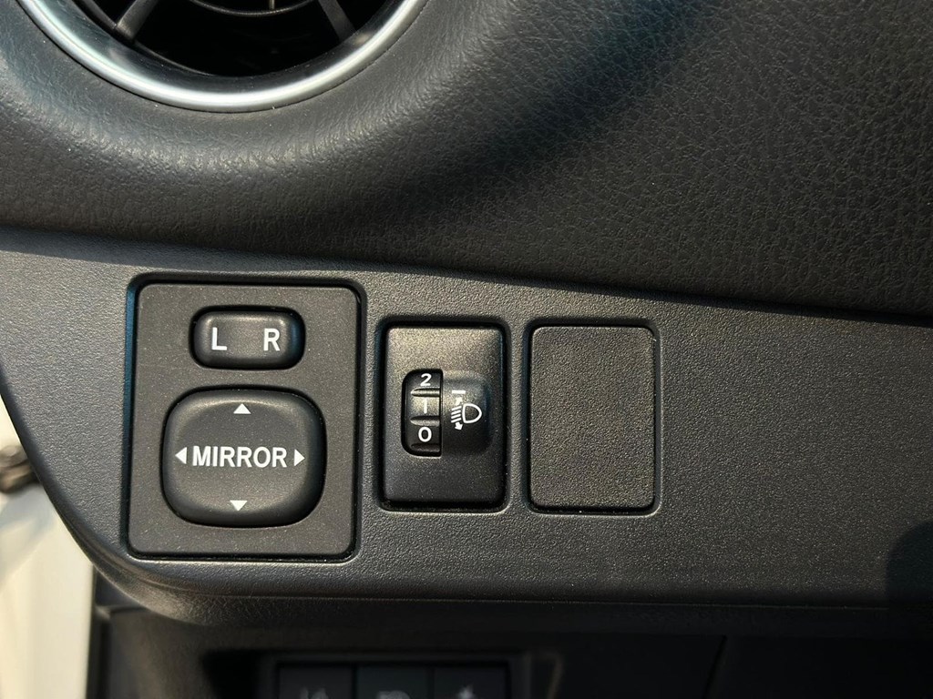 Foto 5 TOYOTA Yaris 1.5 125 SEdition