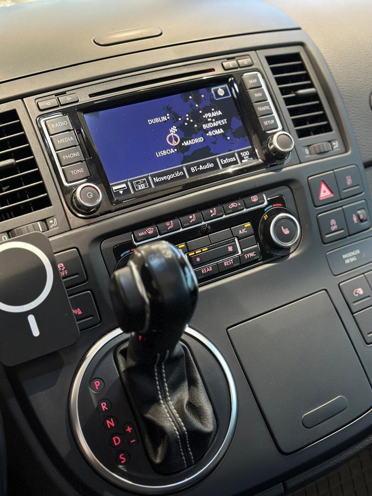 Foto 12  VOLKSWAGEN MULTIVAN DSG  