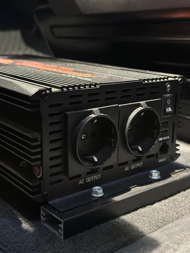 Foto 19  VOLKSWAGEN MULTIVAN DSG  