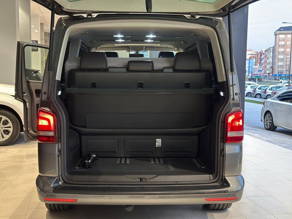 Foto 28  VOLKSWAGEN MULTIVAN DSG  