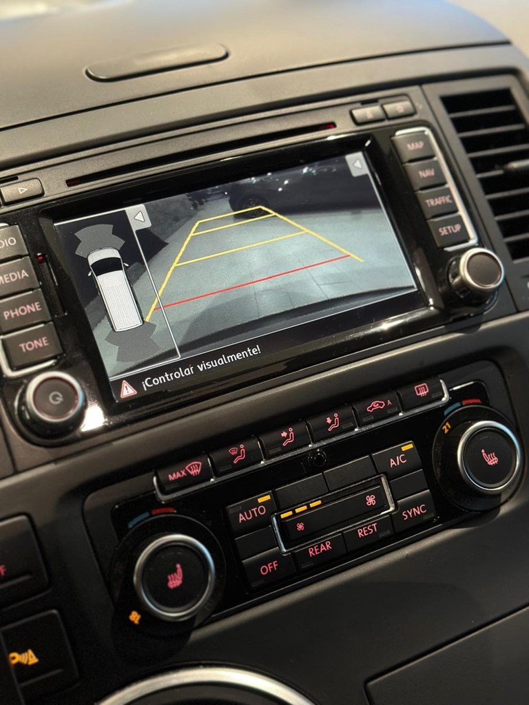 Foto 47  VOLKSWAGEN MULTIVAN DSG  