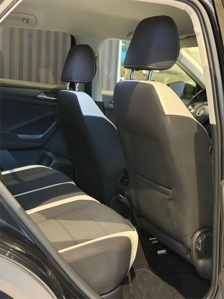 Foto 13 Volkswagen T-Roc 1.5 TSI 150 CV DSG | Nacional | Historial VW | 2020