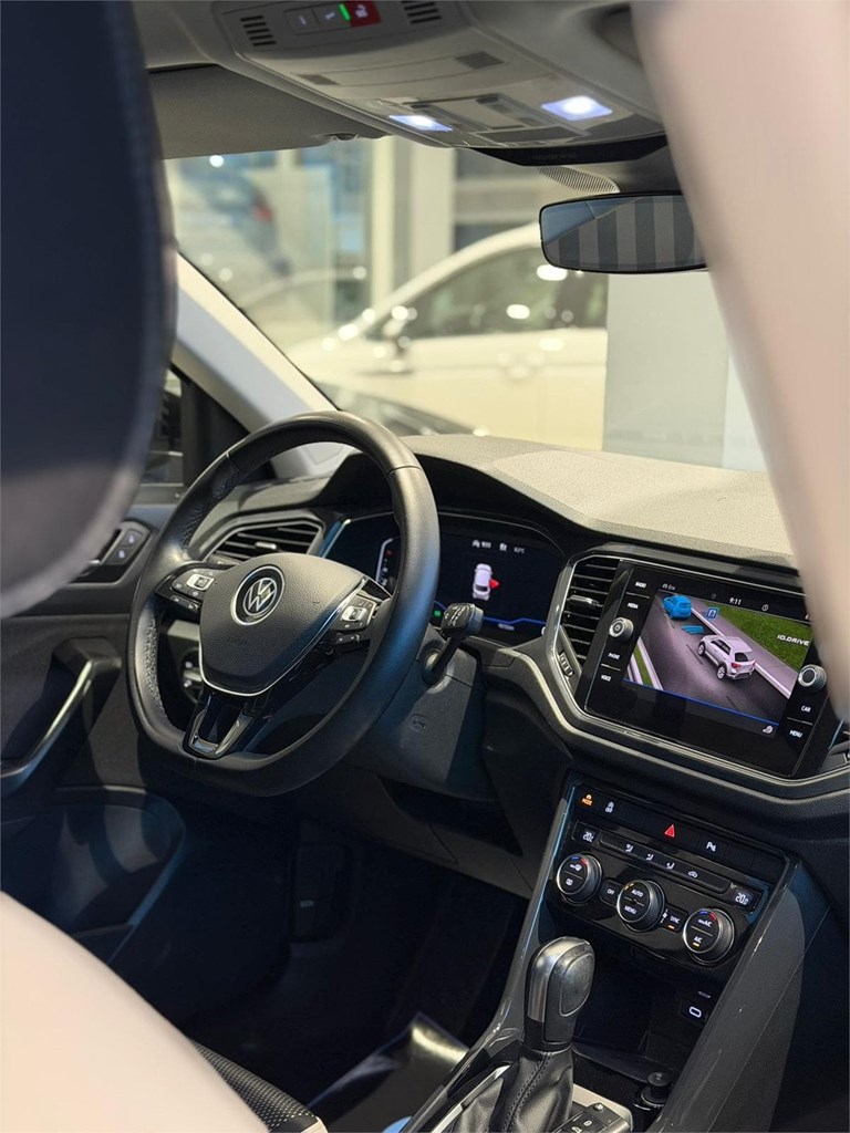 Foto 8 Volkswagen T-Roc 1.5 TSI 150 CV DSG | Nacional | Historial VW | 2020