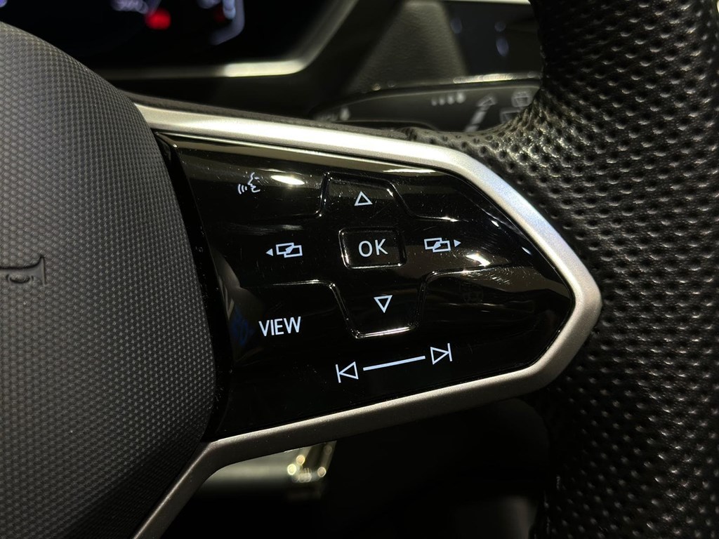 Foto 13 VOLKSWAGEN Tiguan RLine 2.0 TDI DSG