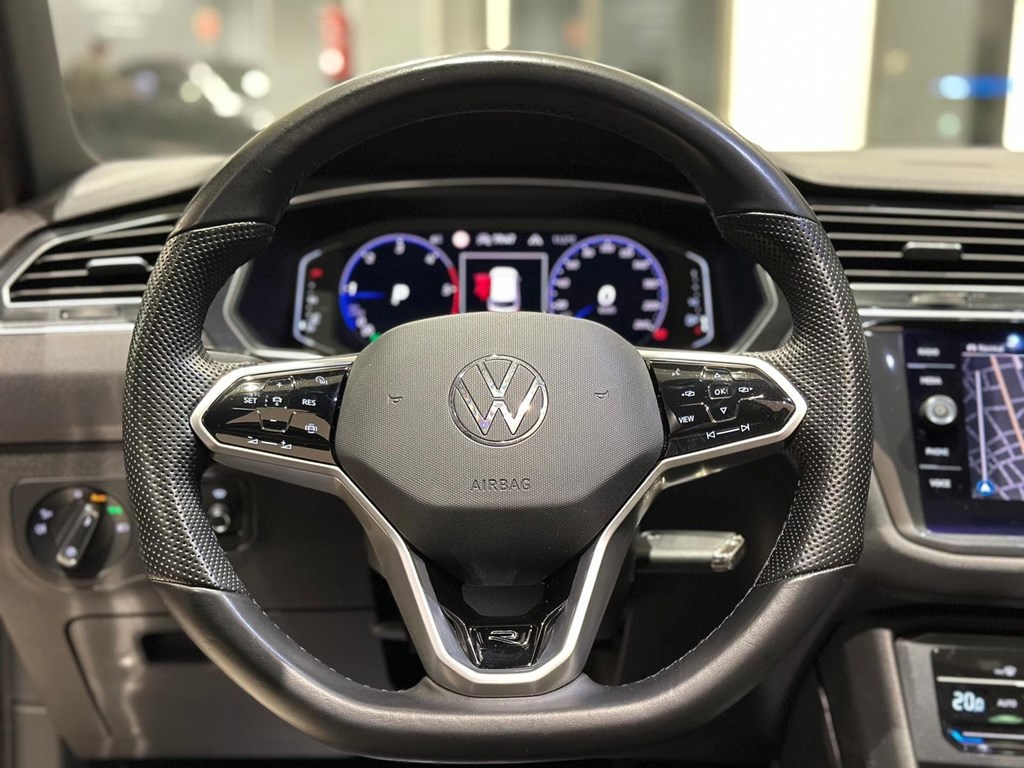 Foto 21 VOLKSWAGEN Tiguan RLine 2.0 TDI DSG