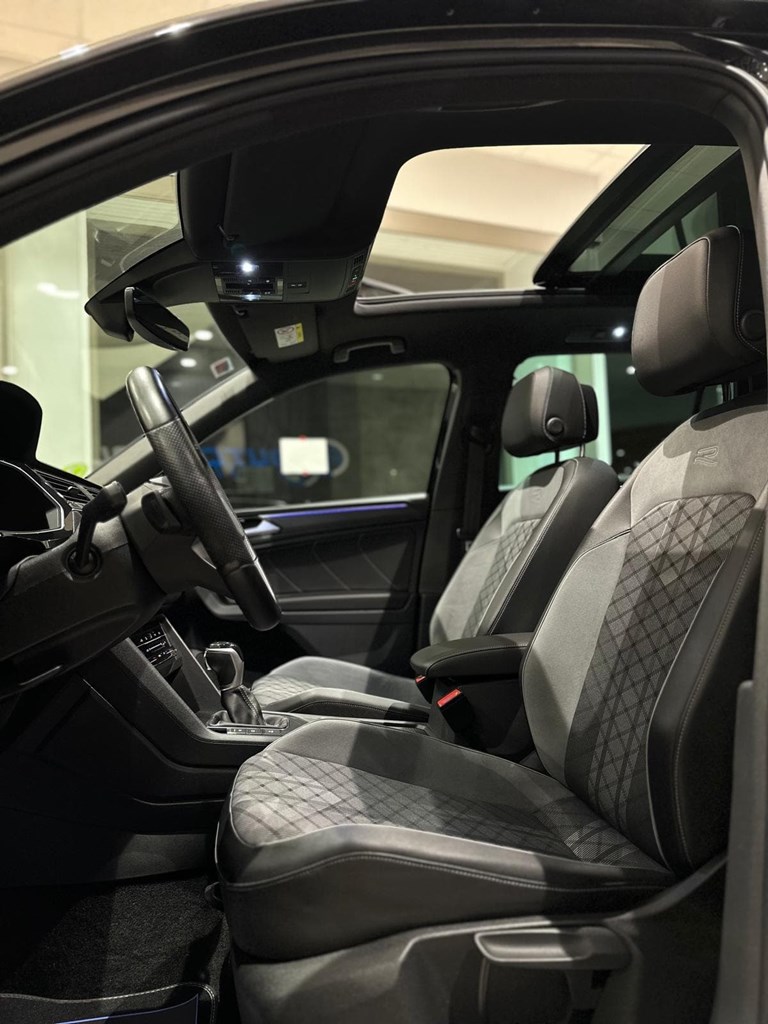Foto 23 VOLKSWAGEN Tiguan RLine 2.0 TDI DSG