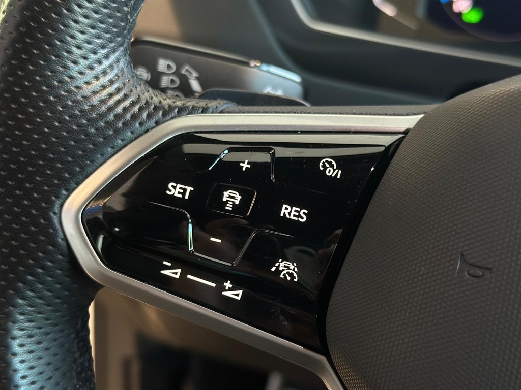 Foto 16 VOLKSWAGEN Tiguan RLine 2.0 TDI DSG