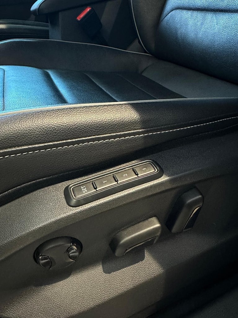 Foto 27 VOLKSWAGEN Tiguan RLine 2.0 TDI DSG