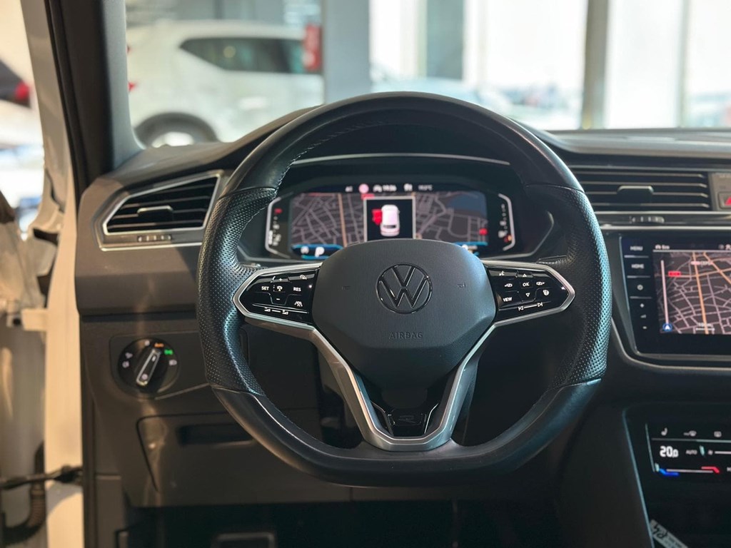 Foto 30 VOLKSWAGEN Tiguan RLine 2.0 TDI DSG