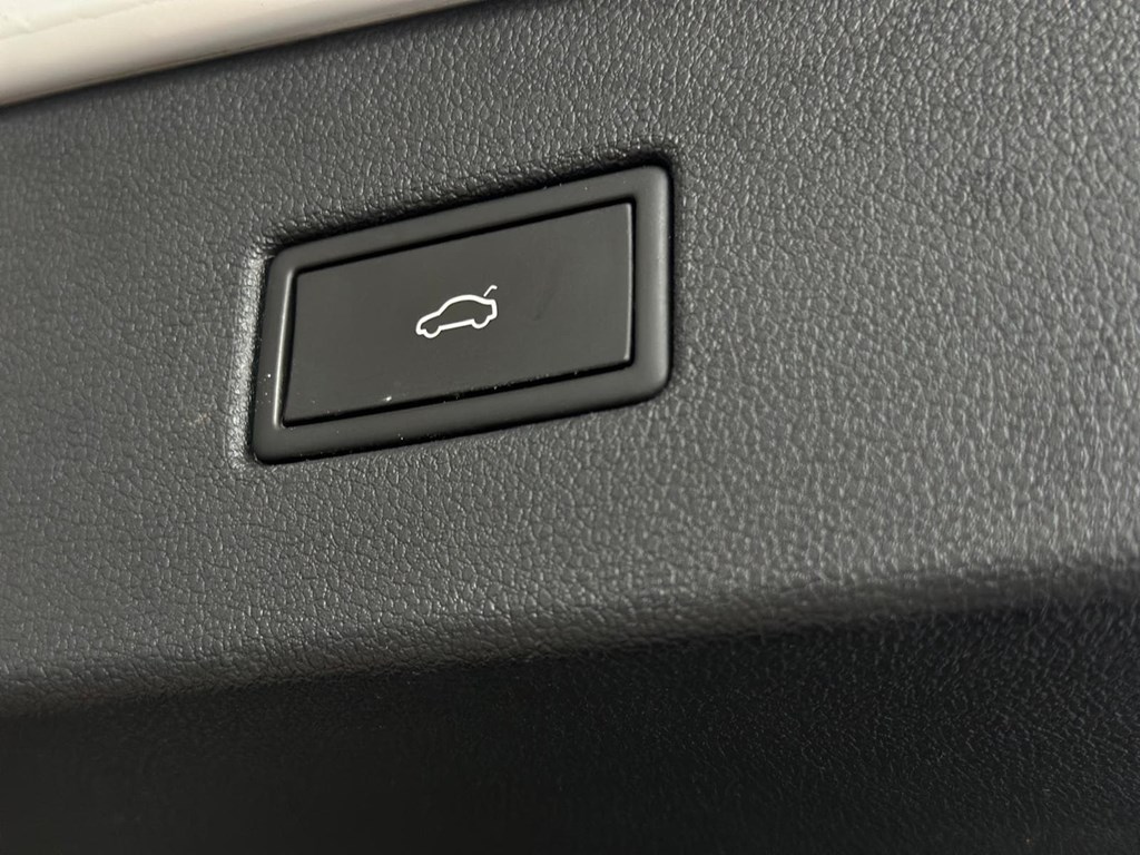 Foto 34 VOLKSWAGEN Tiguan RLine 2.0 TDI DSG