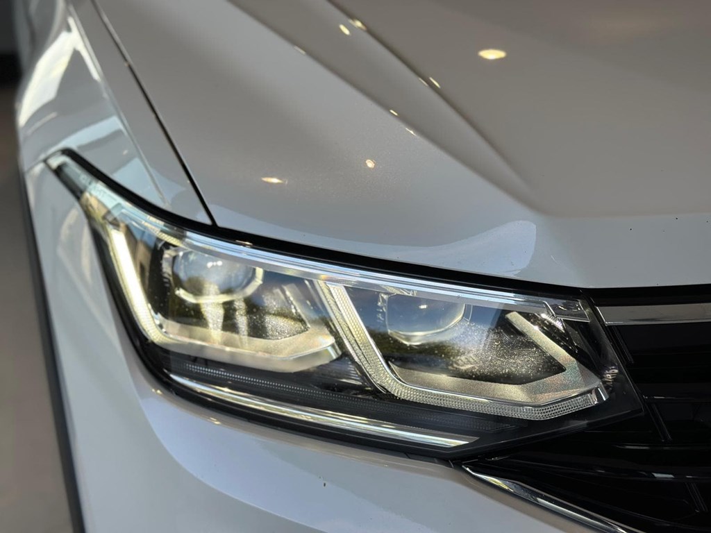 Foto 38 VOLKSWAGEN Tiguan RLine 2.0 TDI DSG