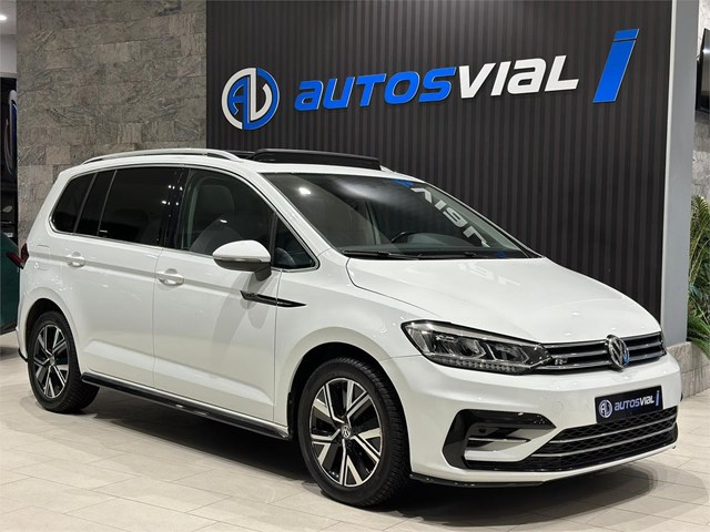 Volkswagen Touran 2.0 TDI 150 CV DSG | R-Line Exterior | 05/2020