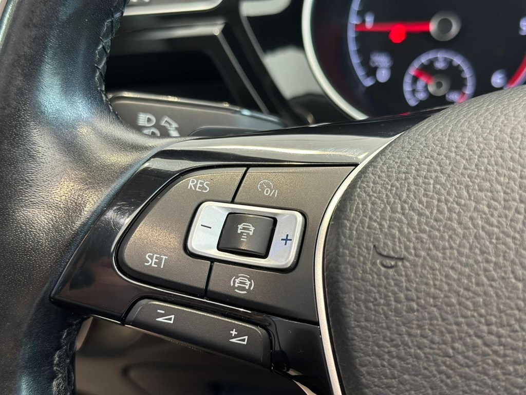 Foto 12 VOLKSWAGEN Touran Business 2.0 TDI DSG