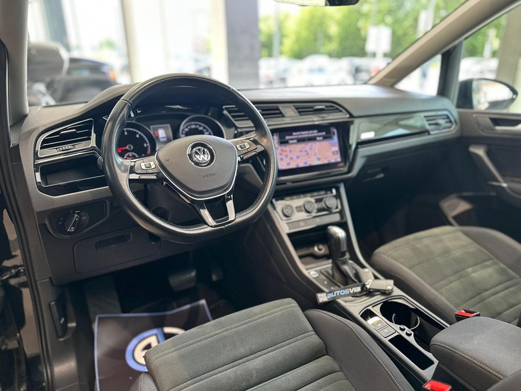 Foto 17 VOLKSWAGEN Touran Business 2.0 TDI DSG