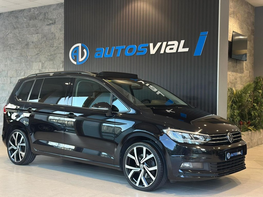 Foto 1 VOLKSWAGEN Touran Business 2.0 TDI DSG