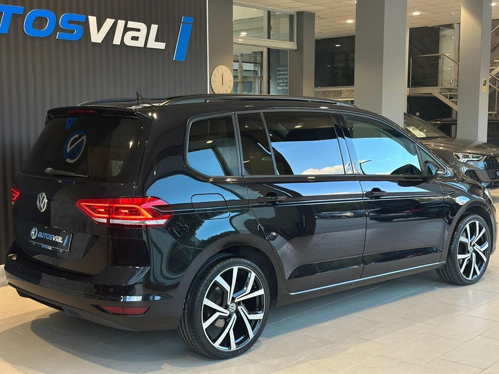 Foto 3 VOLKSWAGEN Touran Business 2.0 TDI DSG