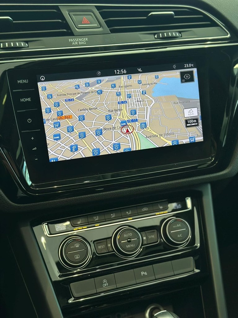 Foto 5 VOLKSWAGEN Touran Business 2.0 TDI DSG