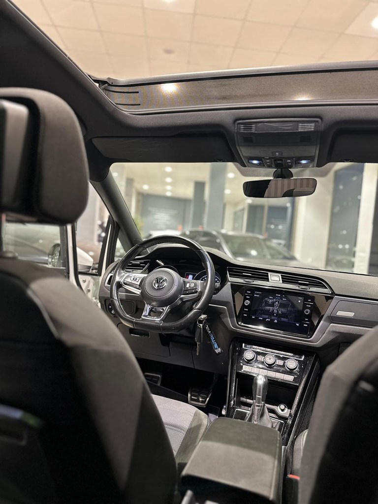 Foto 9 VOLKSWAGEN Touran Sport 2.0 TDI DSG