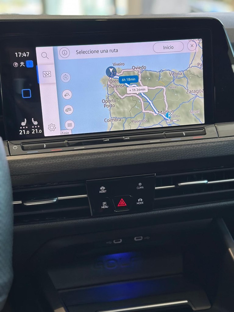 Foto 11 VW GOLF 8 GTD 200CV DSG 