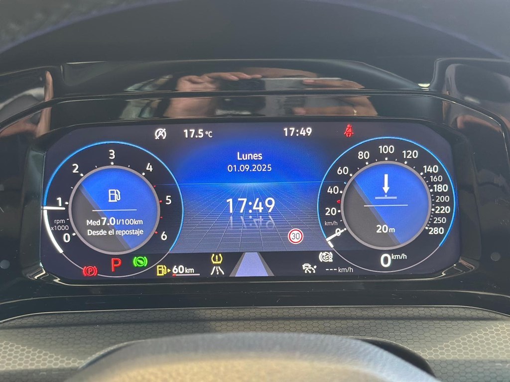 Foto 14 VW GOLF 8 GTD 200CV DSG 