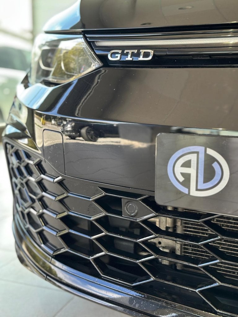 Foto 6 VW GOLF 8 GTD 200CV DSG 